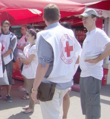 Crucea Roşie aniversează 136 de ani de activitate umanitară